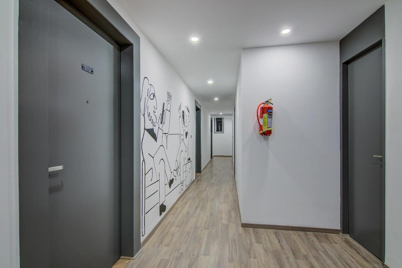 Super Townhouse Global Village Tech Park Near Kengeri Bus Terminal Metro Station Бангалор Экстерьер фото