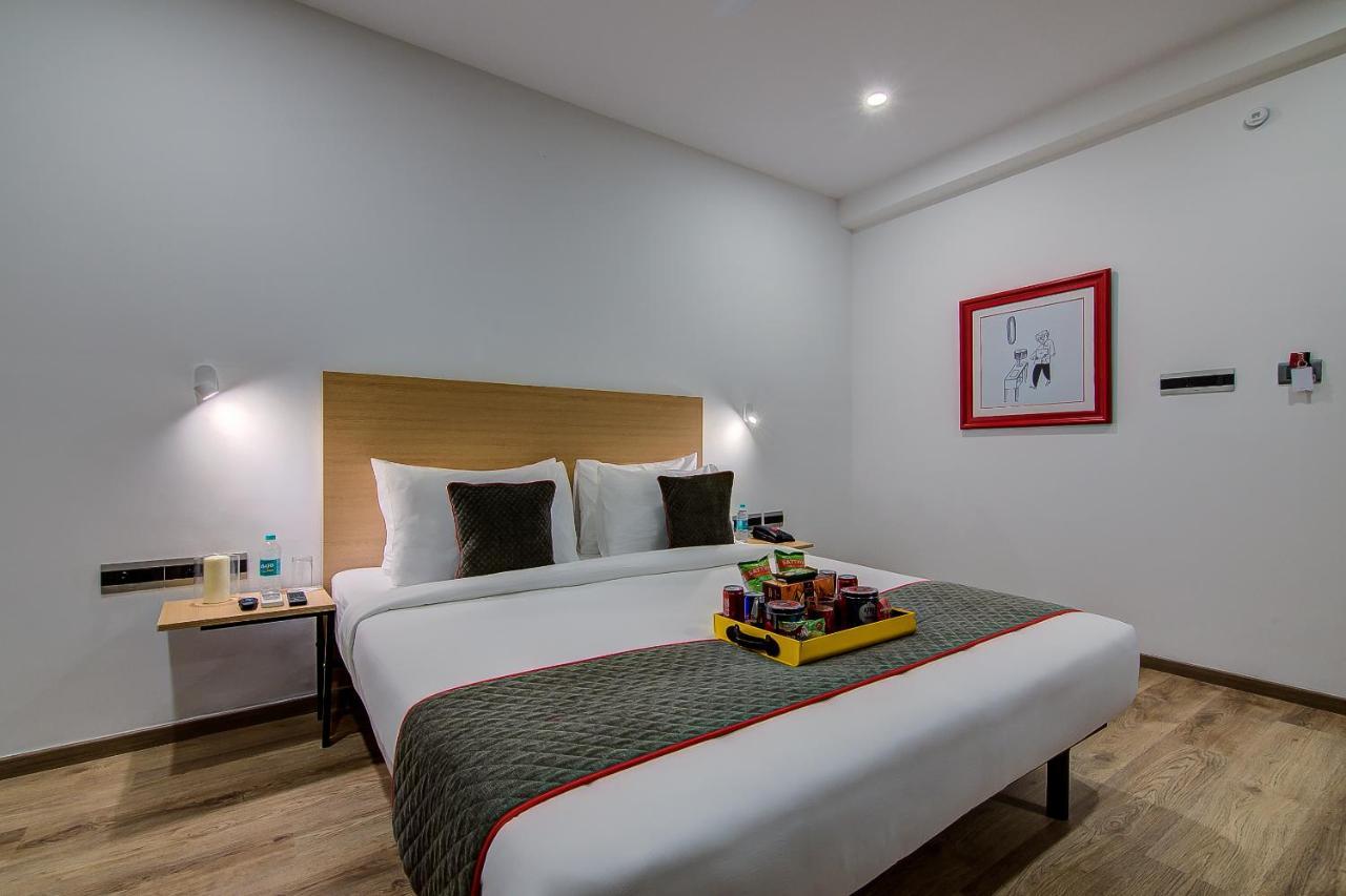 Super Townhouse Global Village Tech Park Near Kengeri Bus Terminal Metro Station Бангалор Экстерьер фото